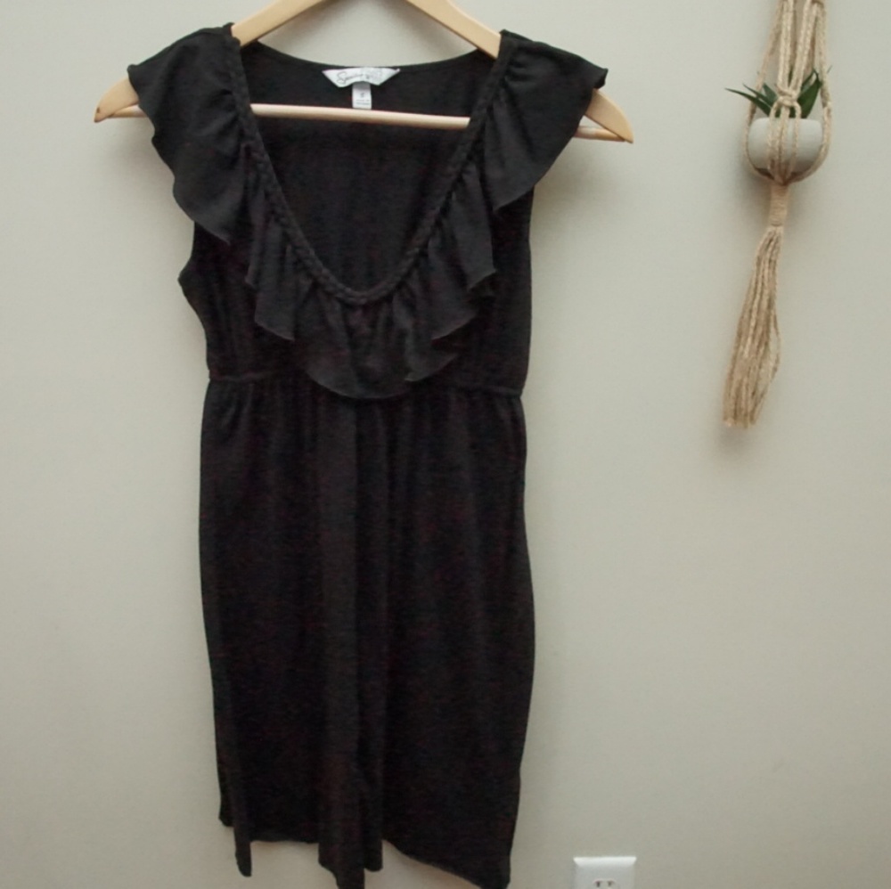 Black cotton sleeveless dress
